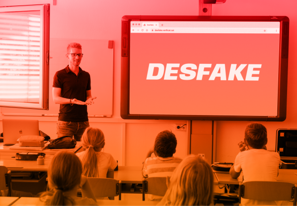 Desfake: plataforma educativa contra la desinformació's header image